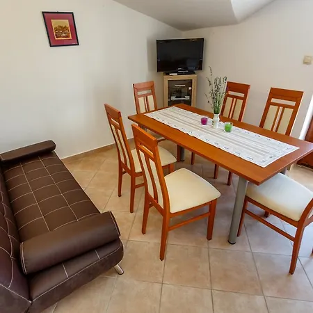 Baldigara By El-pi Tours *